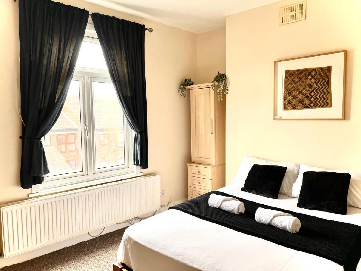 Aldgate Holiday Rooms Londra Dış mekan fotoğraf