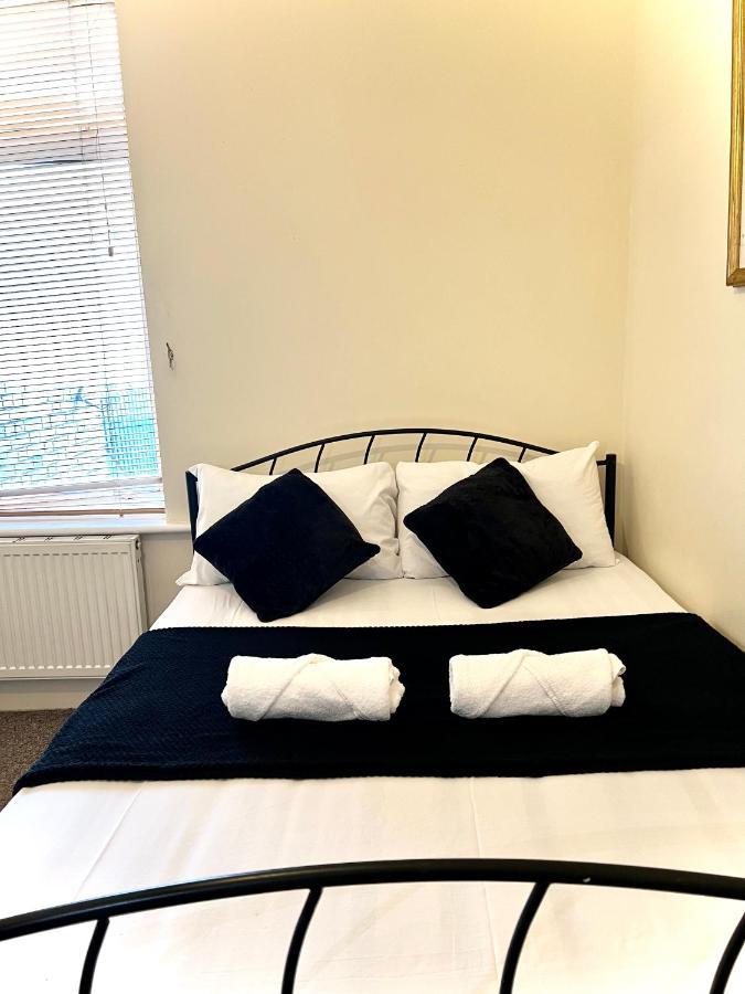 Aldgate Holiday Rooms Londra Dış mekan fotoğraf