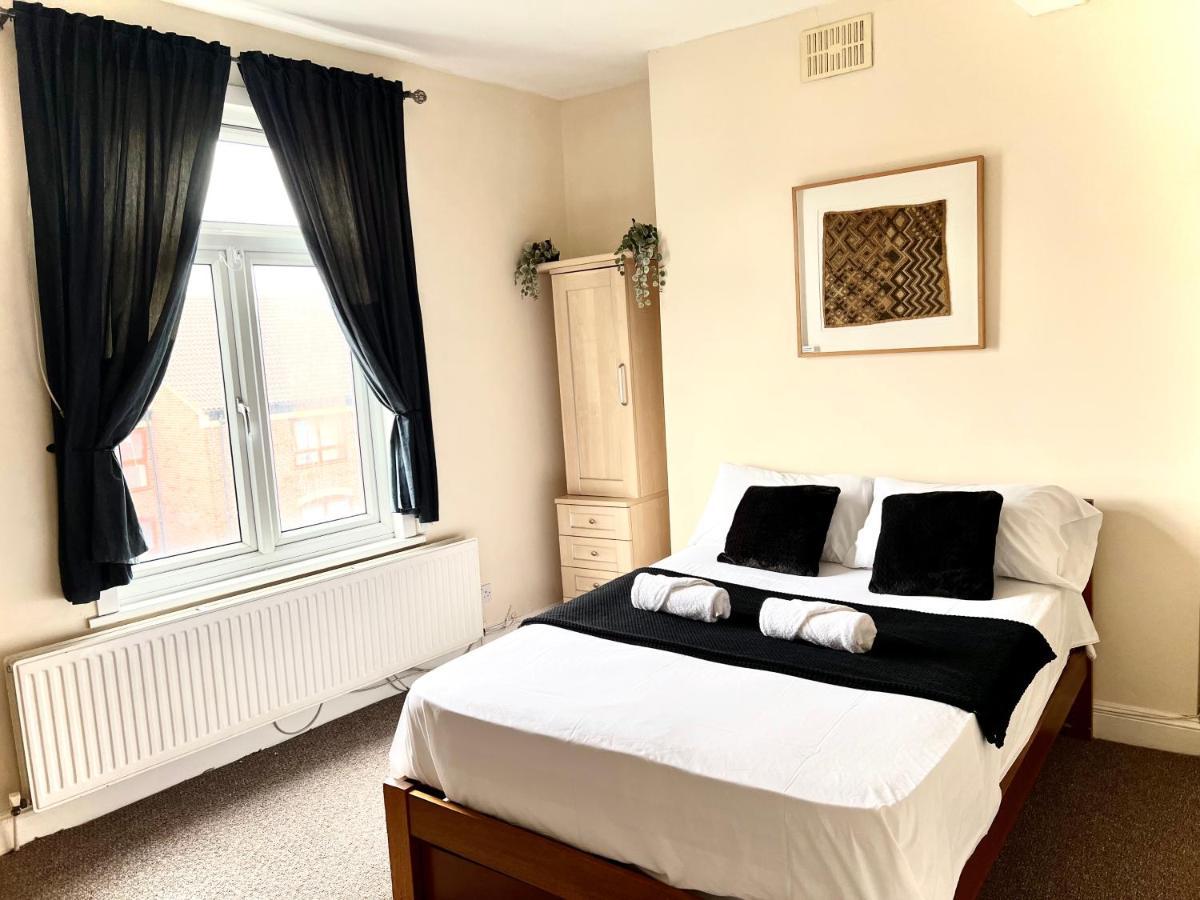 Aldgate Holiday Rooms Londra Dış mekan fotoğraf
