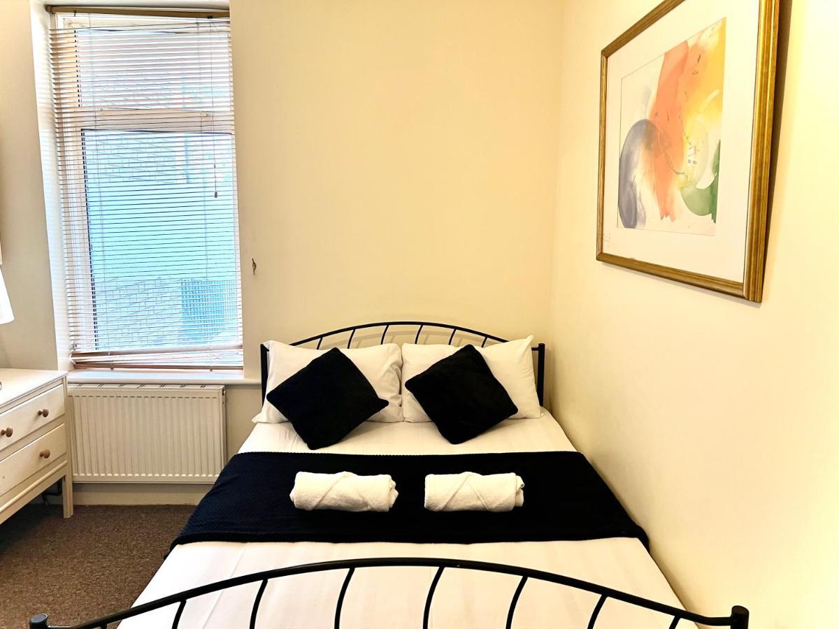 Aldgate Holiday Rooms Londra Dış mekan fotoğraf