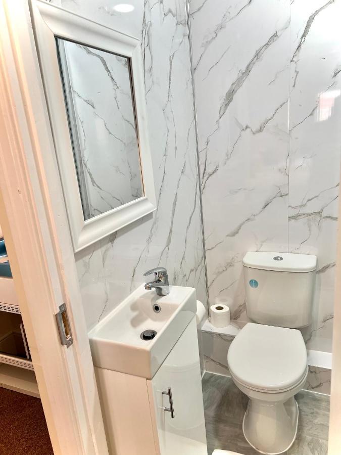 Aldgate Holiday Rooms Londra Dış mekan fotoğraf